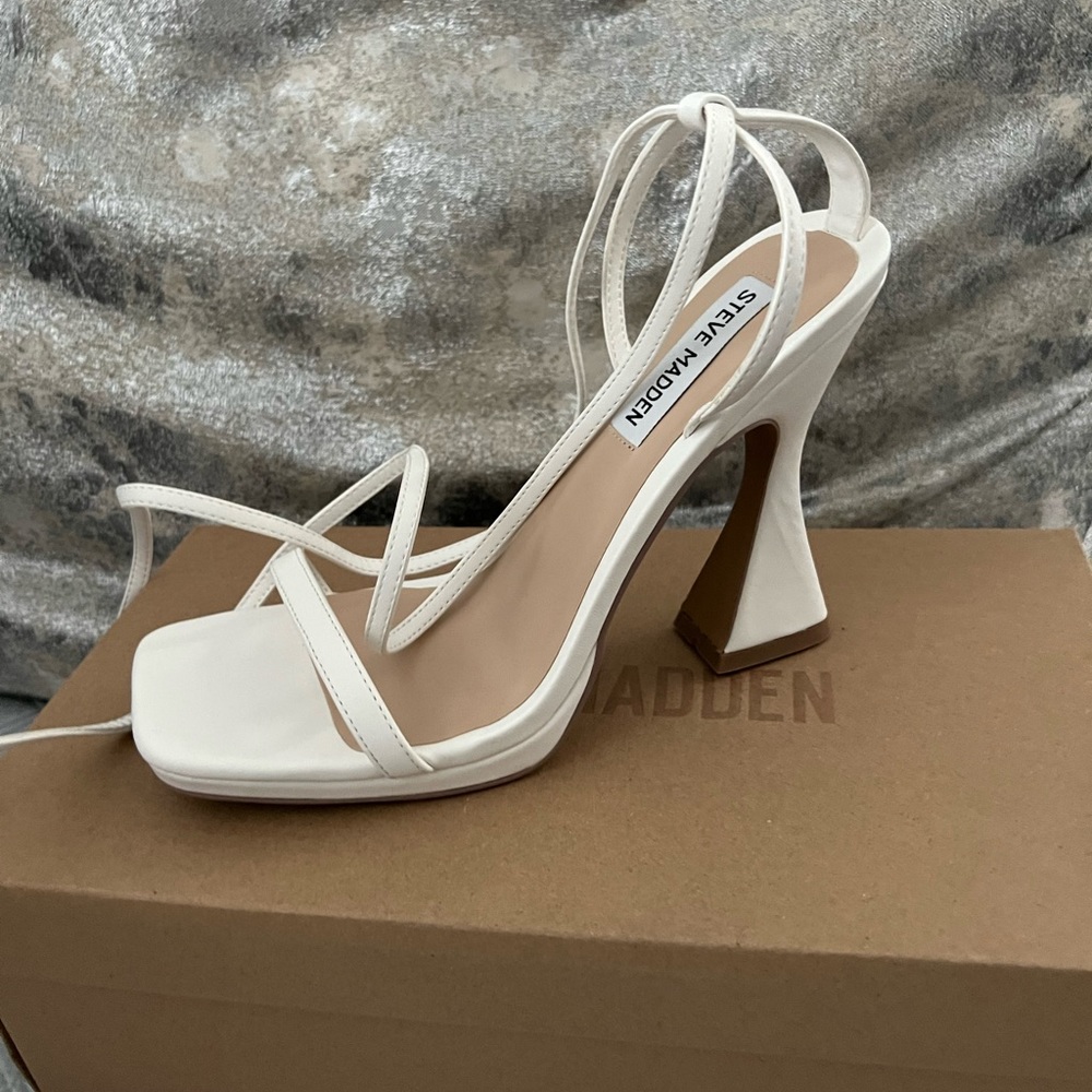 Sandal